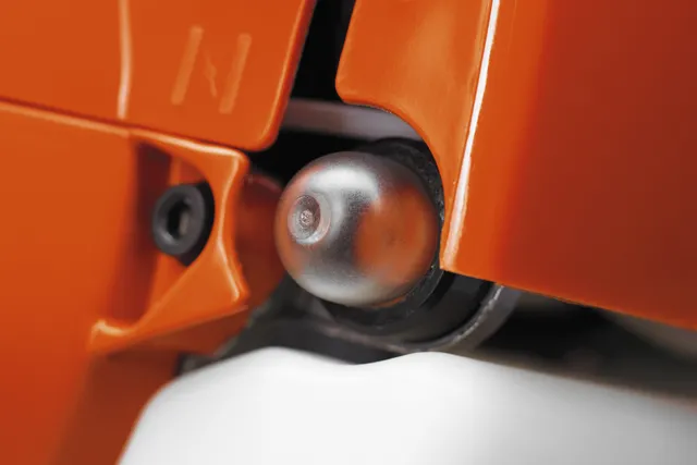 Бензоножиці Husqvarna 122HD60 9665324-01 фото