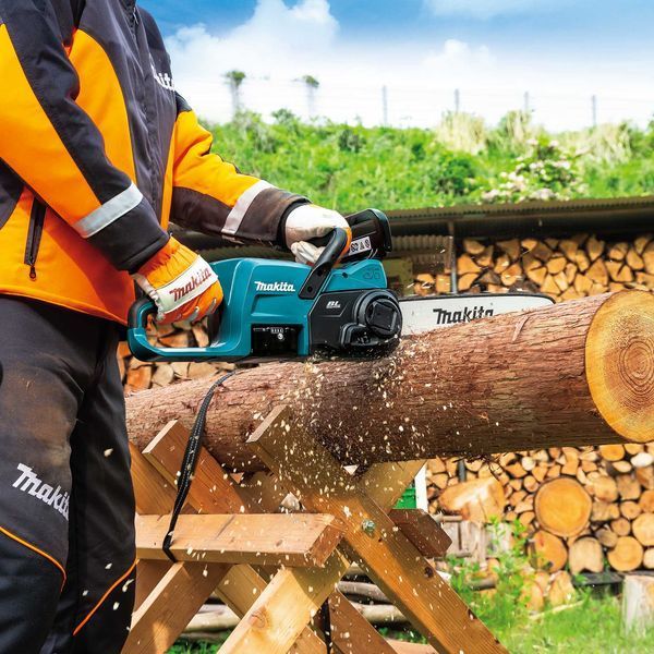 Акумуляторна ланцюгова пила Makita DUC357RT DUC357RT фото