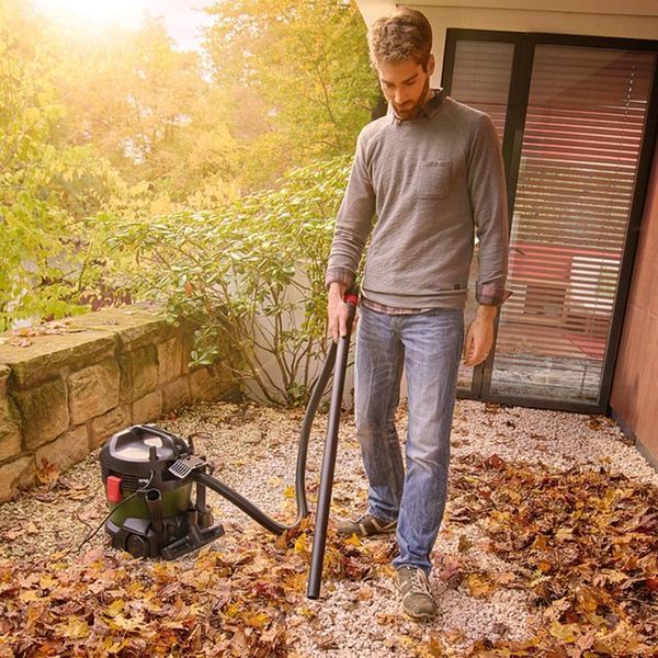 Строительный пылесос Bosch Universal Vac 15 (06033D1100) 06033D1100 фото