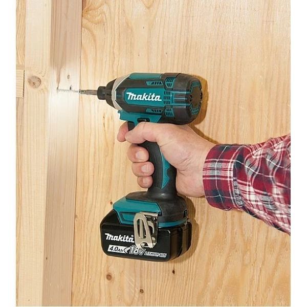 Аккумуляторный ударный гайковерт Makita DTD152Z (без АКБ) DTD152Z фото